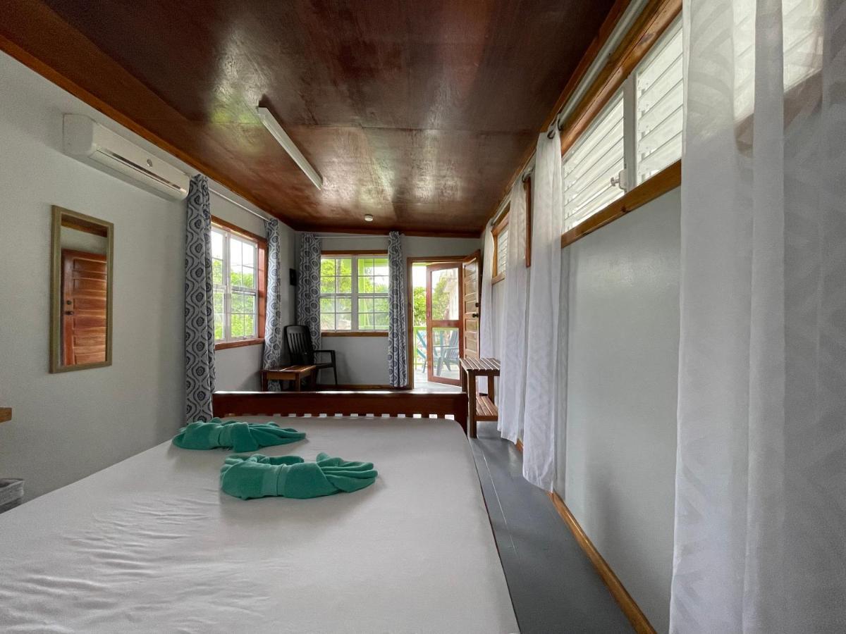 Sea N Sun Guest House Caye Caulker Zewnętrze zdjęcie