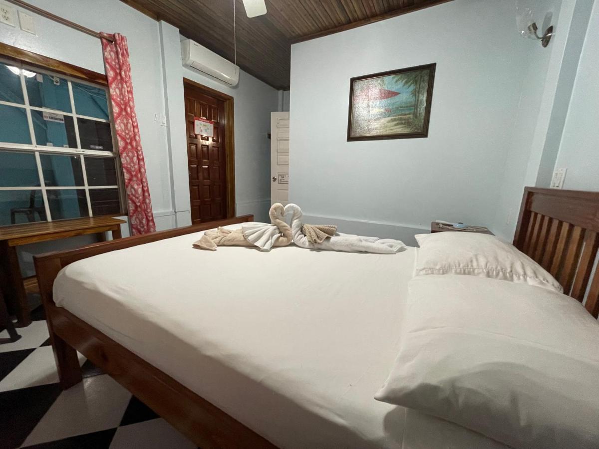 Sea N Sun Guest House Caye Caulker Zewnętrze zdjęcie
