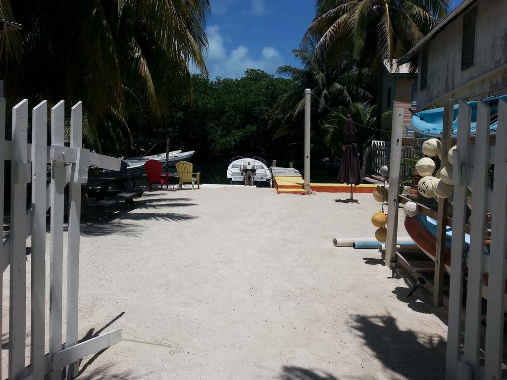 Sea N Sun Guest House Caye Caulker Zewnętrze zdjęcie